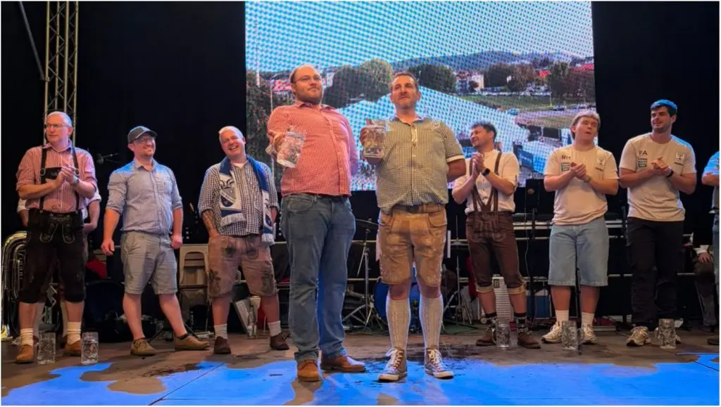 Veranstaltungen oktoberfest 2026 quer 06 masskrugstemmen buehne